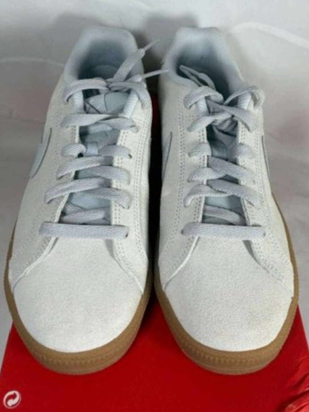 NEW-NEVER WORN! NIKE WOMENS 7 - Picture 5 of 12